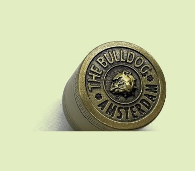 934-grinder-the-bulldog-dorado-3-piezas-40-mm