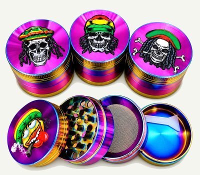 bob-912-grinder-calavera-pirata-4-piezas-4-cm-sep-2026